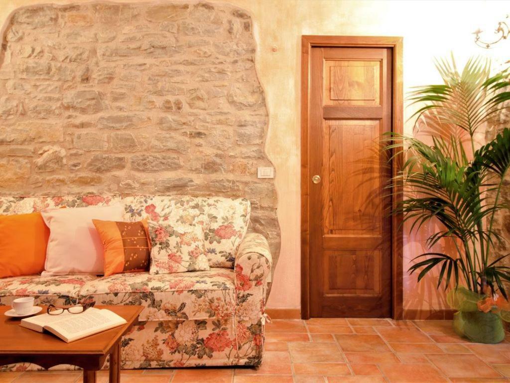 Le Casette Country House Petricci Exterior photo